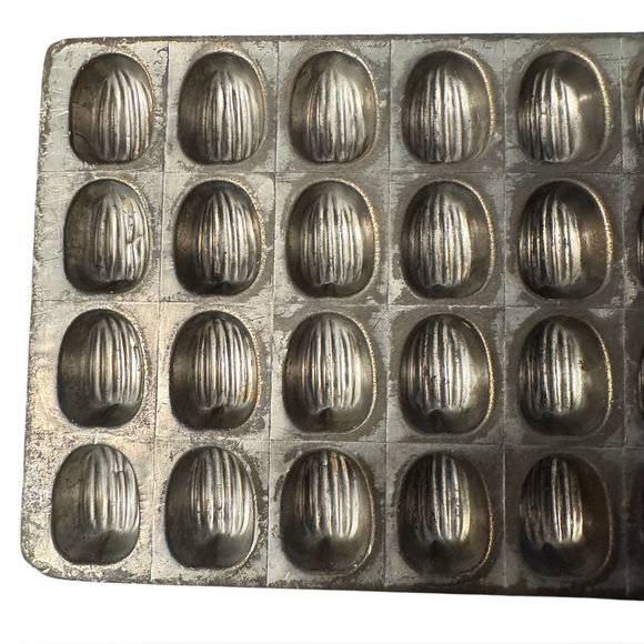 Vintage Eppelsheimer Candy Mold - Picture 2 of 9